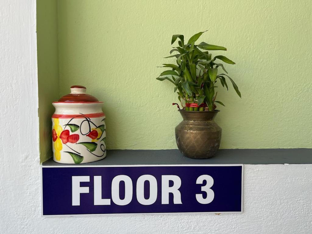 Chez Prabha Homestay Puducherry Exterior foto