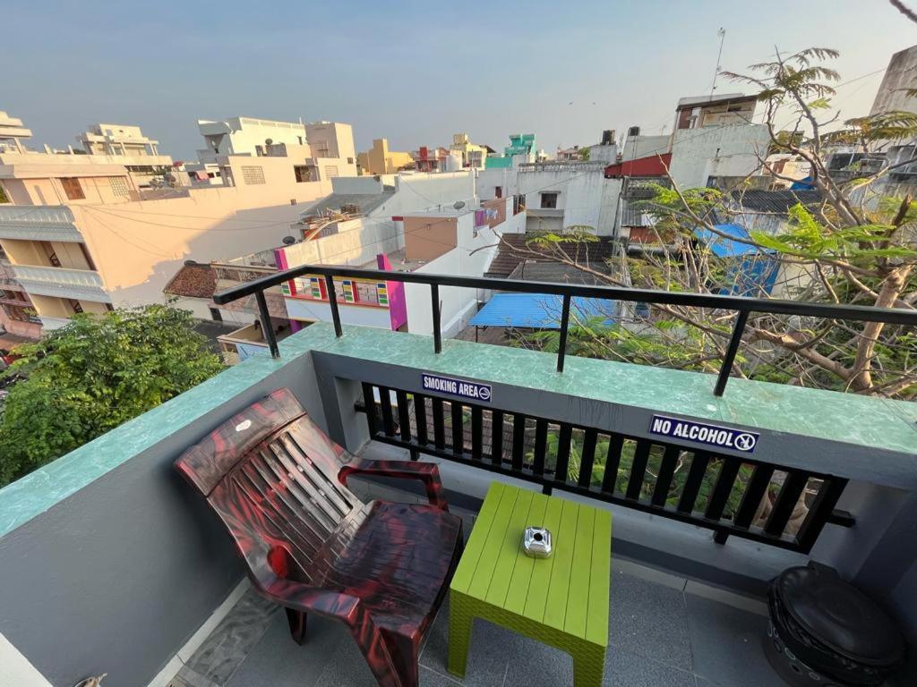 Chez Prabha Homestay Puducherry Exterior foto