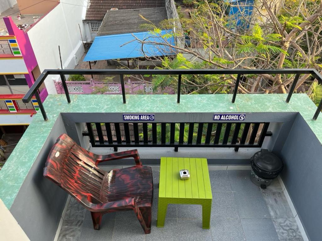 Chez Prabha Homestay Puducherry Exterior foto